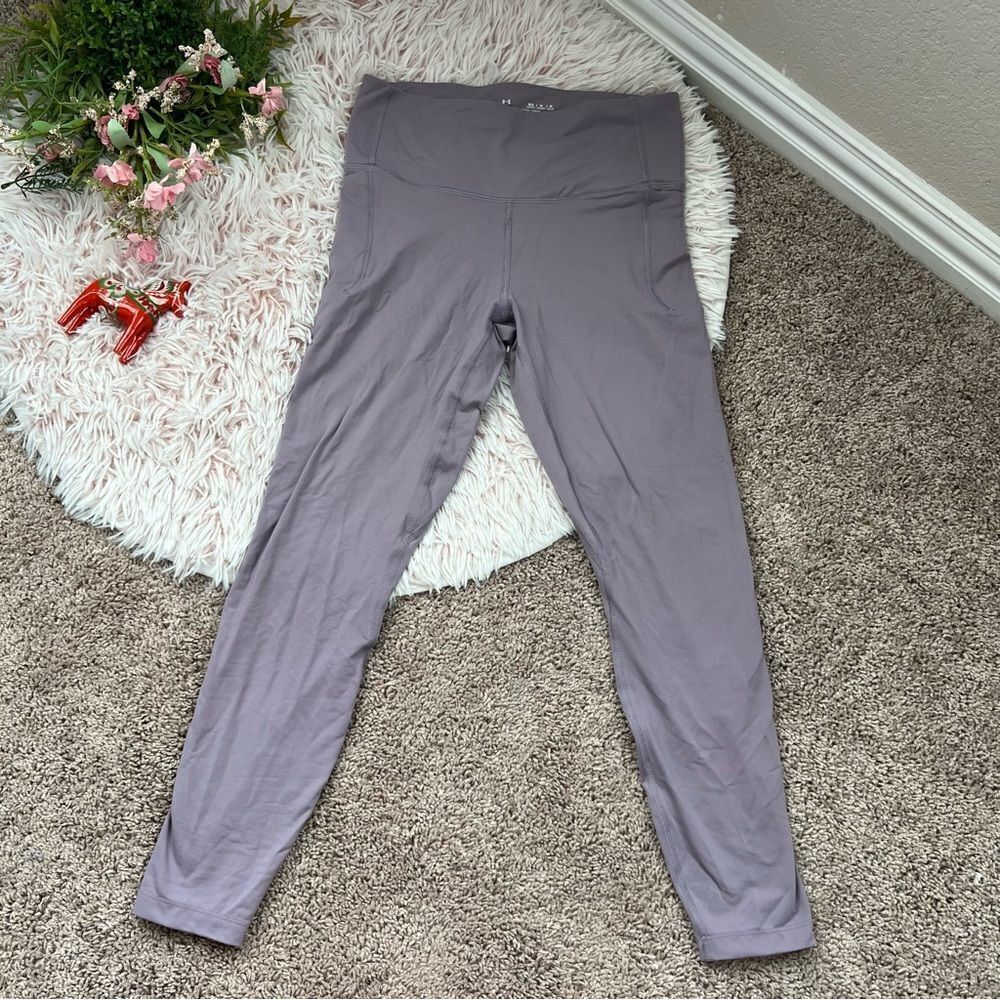 Under Armour Lavenders‎ Purple Grey Side Pocket Fitted Ankle Leggings Sz M Short